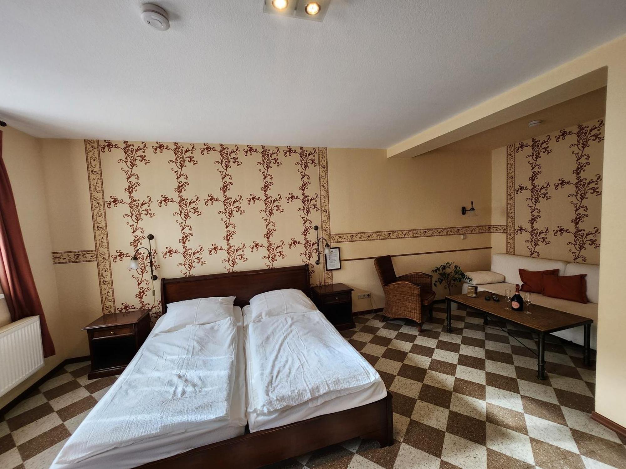Hotel Garni Zur Post 韦尼格罗德 外观 照片